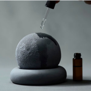 Brown and Grey Coffee Product Features Instagram Post (800 x 800 piks.) copy 11 Namų kvapo akmuo „Vėjo gūsis“