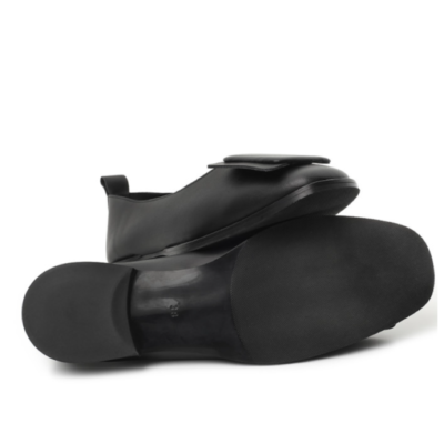 A. Zubačiovienė Batai